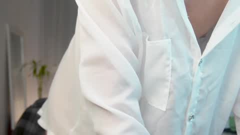 Snapshot of boream_ chatting on March 2025 12:10:02 AM Bream online show from March 2025 12:10:02 AM