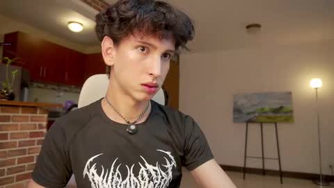 Snapshot of boream_ chatting on September 2025 11:10:02 AM Bream online show from September 2025 11:10:02 AM