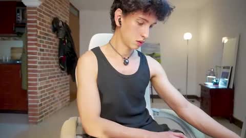 Snapshot of boream_ chatting on September 2025 11:56:02 AM Bream online show from September 2025 11:56:02 AM