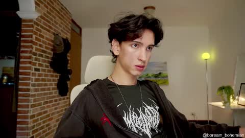 Snapshot of boream_ chatting on October 2025 12:09:02 PM Bream online show from October 2025 12:09:02 PM