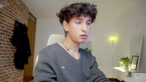 Snapshot of boream_ chatting on October 2025 01:34:02 PM Bream online show from October 2025 01:34:02 PM