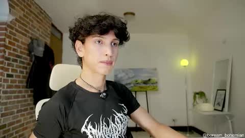 Snapshot of boream_ chatting on November 2025 11:49:01 AM Bream online show from November 2025 11:49:01 AM