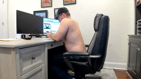 Snapshot of boredhorndog chatting on January 2025 02:32:02 PM Boredhorndog online show from January 2025 02:32:02 PM