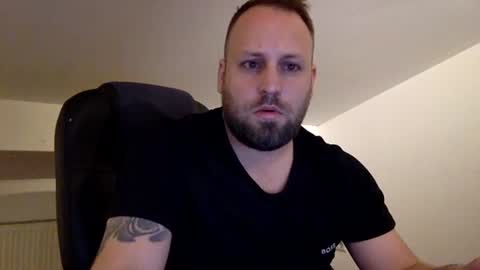 hugo online show from July 2026 10:14:02 PM