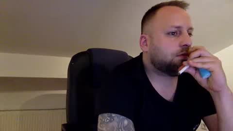 hugo online show from July 2026 01:37:01 AM