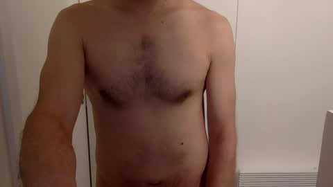 Snapshot of borisvian75019 chatting on January 2025 08:18:02 AM HornyBoo online show from January 2025 08:18:02 AM