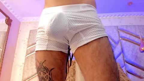 Boss online show from October 2025 04:34:02 AM