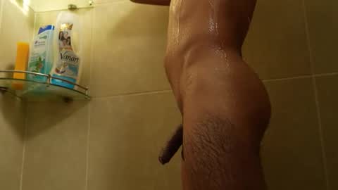 bossindahouse online show from May 2026 11:25:02 PM