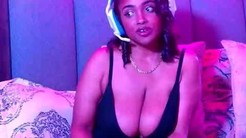 BossyBella online show from February 2026 06:48:01 PM