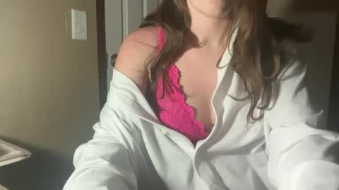 bougiebrunette online show from July 2026 02:15:02 AM