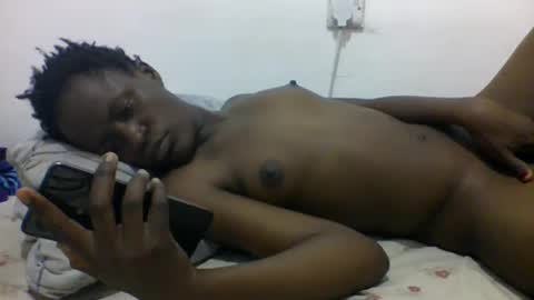 Snapshot of bouncy_vee chatting on February 2026 02:14:01 PM bouncy_vee online show from February 2026 02:14:01 PM