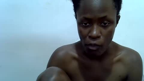 bouncy_vee online show from June 2026 11:57:01 AM