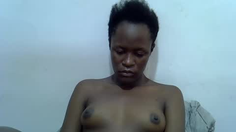 bouncy_vee online show from June 2026 11:27:02 AM