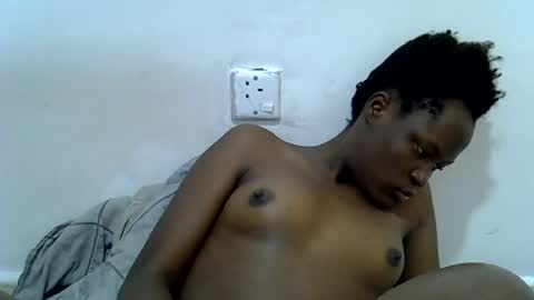 bouncy_vee online show from June 2026 11:15:01 AM