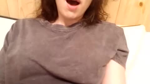 Snapshot of bouncyqueenmajesty chatting on September 2025 06:20:01 PM Bouncy Queen Majesty online show from September 2025 06:20:01 PM