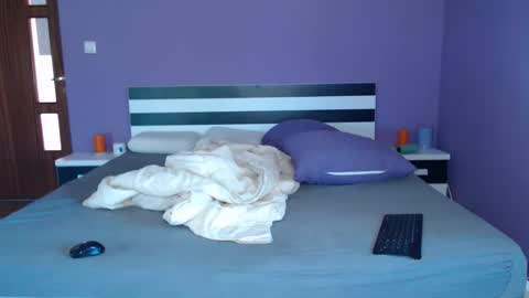 Angel-Boy online show from October 2025 10:52:02 AM