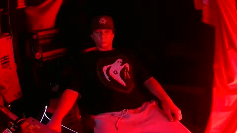 Snapshot of bowerboi1217 chatting on November 2025 07:08:01 AM Bowerboi1217 online show from November 2025 07:08:01 AM