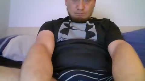 bowler95 online show from September 2025 06:45:01 PM