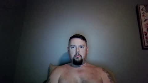 bowtieguy84 online show from February 2026 02:27:01 AM