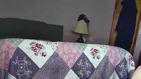 Snapshot of boxgobbler chatting on March 2026 06:57:01 PM Rihanna online show from March 2026 06:57:01 PM