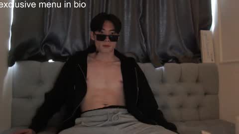 Snapshot of boxman556990 chatting on November 2025 02:23:02 AM boxman556990 online show from November 2025 02:23:02 AM