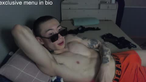 Snapshot of boxman556990 chatting on February 2026 06:40:02 AM boxman556990 online show from February 2026 06:40:02 AM