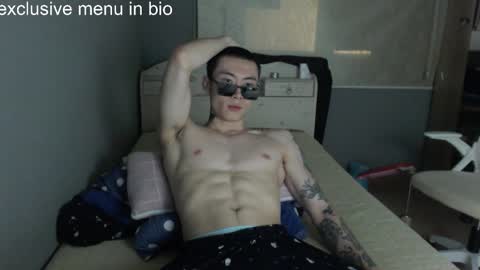 Snapshot of boxman556990 chatting on February 2026 12:22:02 AM boxman556990 online show from February 2026 12:22:02 AM