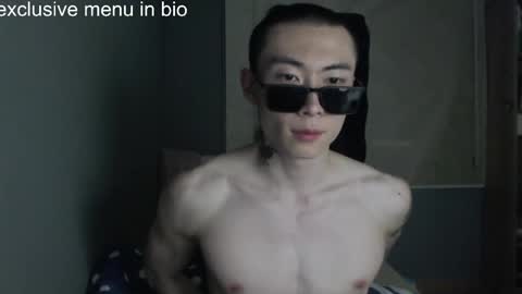 Snapshot of boxman556990 chatting on April 2026 12:44:01 AM boxman556990 online show from April 2026 12:44:01 AM