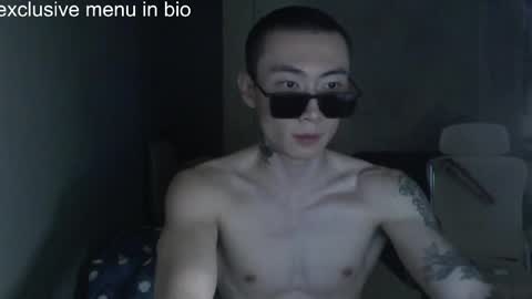 Snapshot of boxman556990 chatting on April 2026 05:52:02 PM boxman556990 online show from April 2026 05:52:02 PM