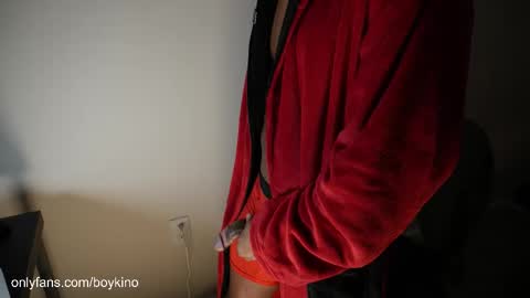 Snapshot of boy_kino chatting on November 2025 12:21:02 AM Pixel Pleasures online show from November 2025 12:21:02 AM