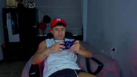 boy_nauthy online show from January 2025 07:46:01 AM