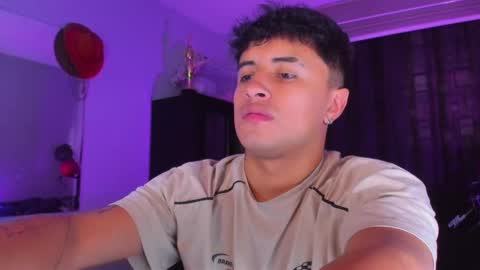 boy_nauthy online show from February 2025 09:12:01 PM