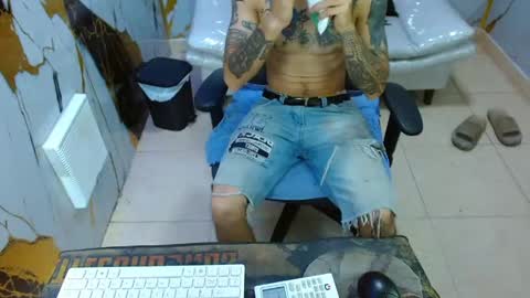 boy_tatto77 online show from May 2026 12:12:02 PM