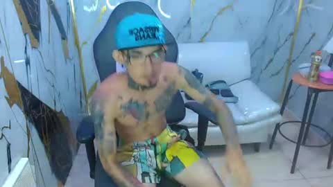 boy_tatto77 online show from July 2026 02:05:17 AM