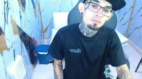 boy_tatto77 online show from July 2026 01:52:01 AM