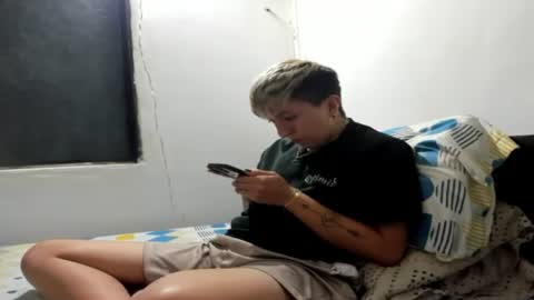Edward ftm trans queerslave online show from July 2026 03:19:02 PM