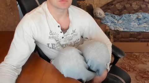 BoyApollon online show from February 2025 01:32:01 PM