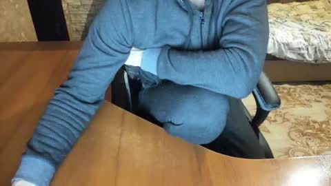 BoyApollon online show from October 2025 07:29:02 PM