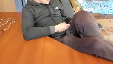 BoyApollon online show from November 2025 10:37:02 AM