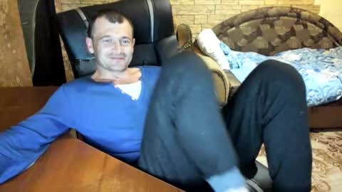 BoyApollon online show from May 2026 06:09:01 PM