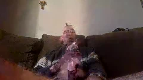 Snapshot of boybcn19 chatting on February 2025 04:10:02 PM Your slavesexx19 online show from February 2025 04:10:02 PM