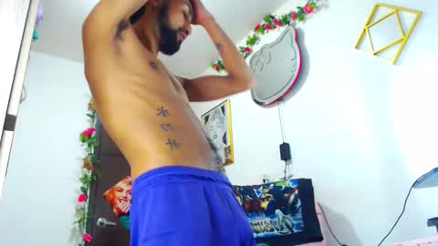 Snapshot of boybunnyerotic chatting on October 2025 12:17:02 AM boybunnyerotic online show from October 2025 12:17:02 AM