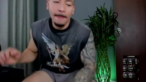 boyc02_ online show from May 2026 02:08:02 AM
