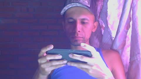 Boy online show from May 2026 02:22:01 PM
