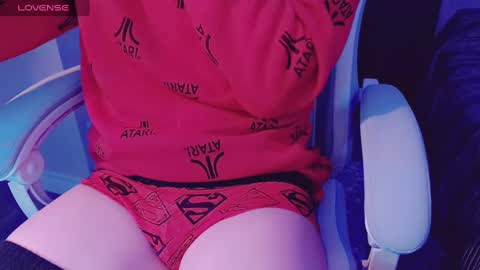 Snapshot of boycurious95 chatting on January 2025 05:03:02 AM Atari online show from January 2025 05:03:02 AM