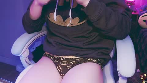 Snapshot of boycurious95 chatting on February 2025 03:56:02 AM Atari online show from February 2025 03:56:02 AM