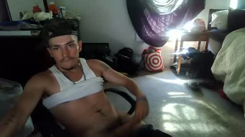 Snapshot of boyfadeddd7 chatting on June 2026 08:14:01 PM boyfadeddd7 online show from June 2026 08:14:01 PM