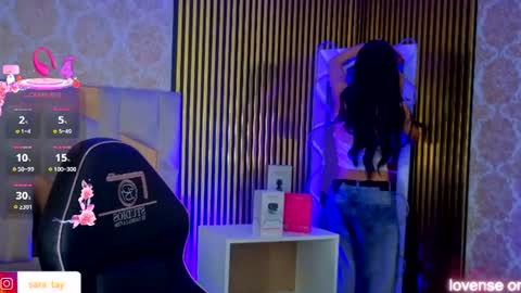 boyfox_tay online show from June 2026 04:02:01 AM