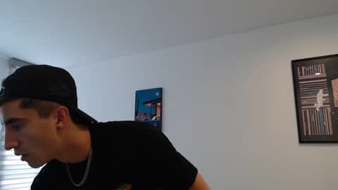 Snapshot of boyfriend_fuckme chatting on January 2025 07:07:01 PM Felipe online show from January 2025 07:07:01 PM