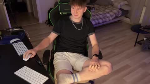 Eddie online show from December 2024 10:56:02 PM